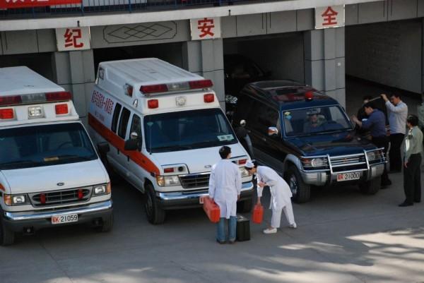 鲁山县救护车转院